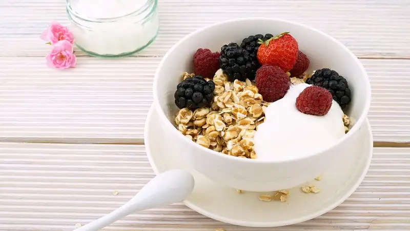 Диетолог назвала пять лучших вариантов завтрака