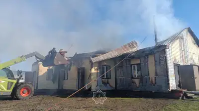 Крупный пожар вспыхнул в Акмолинской области, фото - Новости Zakon.kz от 27.04.2024 10:35