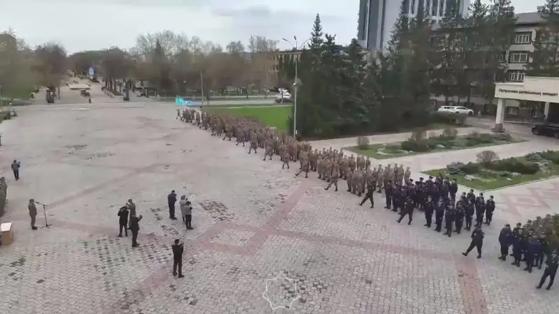 На севере Казахстана проводили спасателей из трех регионов, которые помогали при паводках