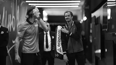 Видеообзор матча Александр Бублик – Даниил Медведев , фото - Новости Zakon.kz от 30.04.2024 17:02