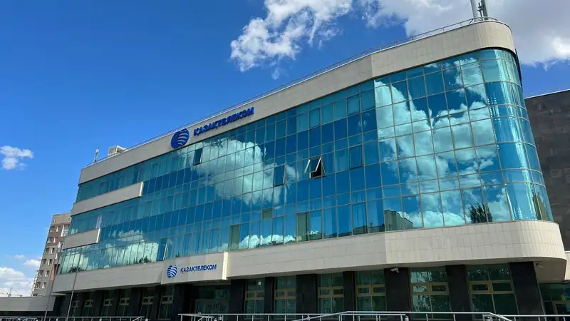 В "Казахтелеком" рассказали о финансовых итогах года и о состоянии строительства ВОЛС по дну Каспия