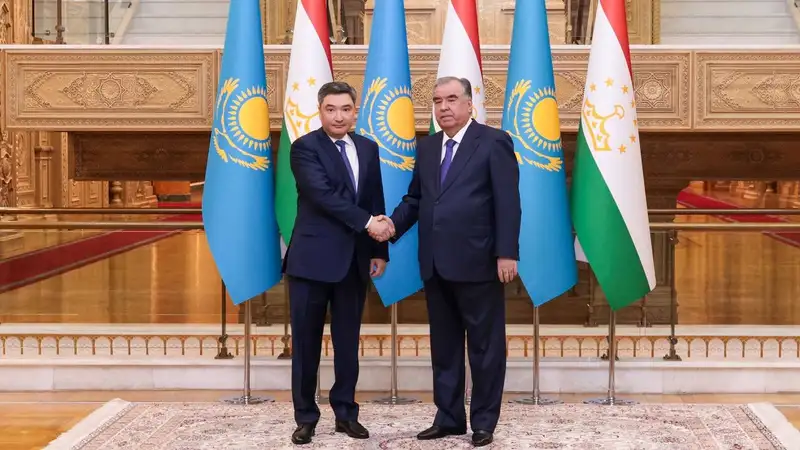Бектенов с официальным визитом в Душанбе: с кем встретился и что обсудил