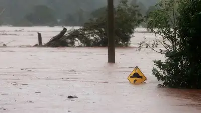 Из-за сильнейшего наводнения в Бразилии погибли десятки людей