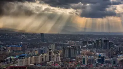 Дождь с грозой обещают жителям Астаны, Алматы и Шымкента
