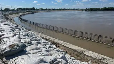 Еще в двух реках Атырауской области продолжает расти уровень воды