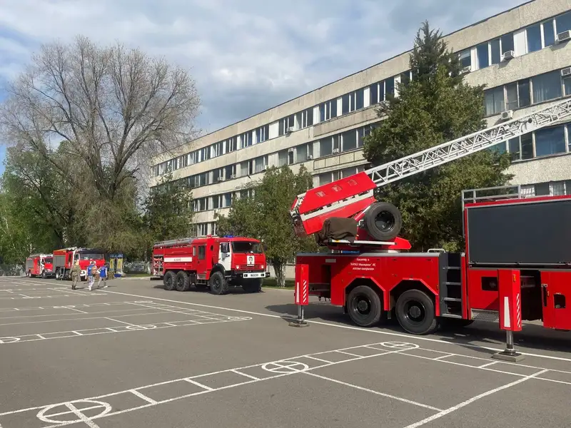 Военные и пожарные в Алматы провели учения, фото - Новости Zakon.kz от 03.05.2024 12:36