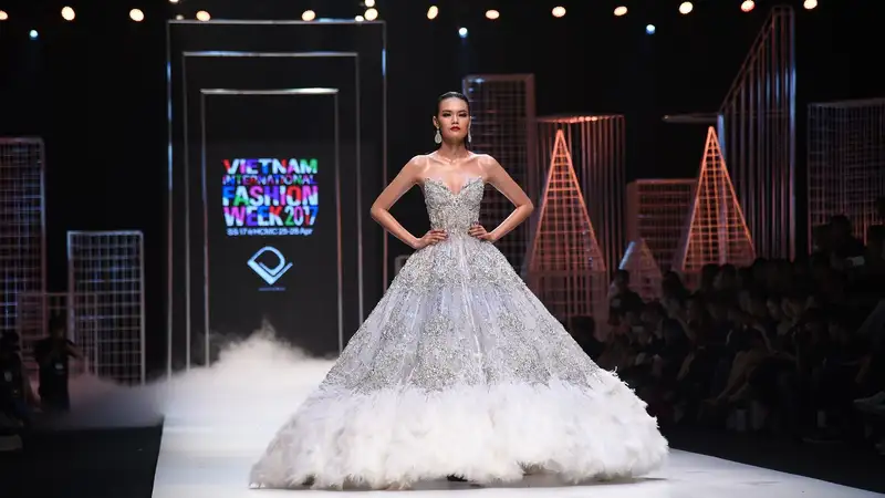 Женская мода весны 2024: ключевые тренды