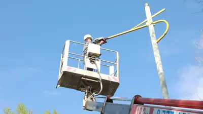 Проблему с освещением в Усть-Каменогорске решат до конца года, фото - Новости Zakon.kz от 04.05.2024 10:36