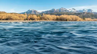 Вода, сброшенная из водохранилища России, продолжает прибывать в Атыраускую область, фото - Новости Zakon.kz от 04.05.2024 11:15