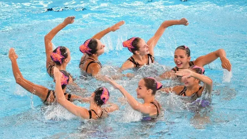 Сборная Казахстана завоевала "бронзу" по артистическому плаванию на этапе Кубка мира в Париже