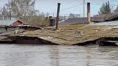 Что происходит в сильно пострадавшем от паводков Кульсары , фото - Новости Zakon.kz от 06.05.2024 22:51