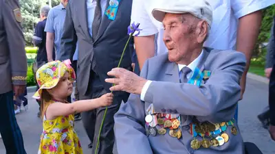 Сколько получат ветераны ко Дню Победы в Казахстане, фото - Новости Zakon.kz от 06.05.2024 11:34