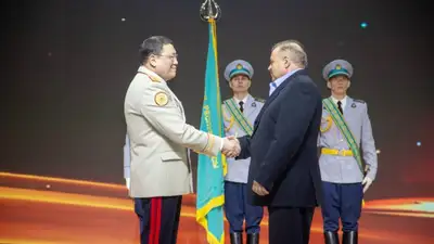 Полицейского из СКО посмертно наградили 31 год спустя, фото - Новости Zakon.kz от 07.05.2024 11:24