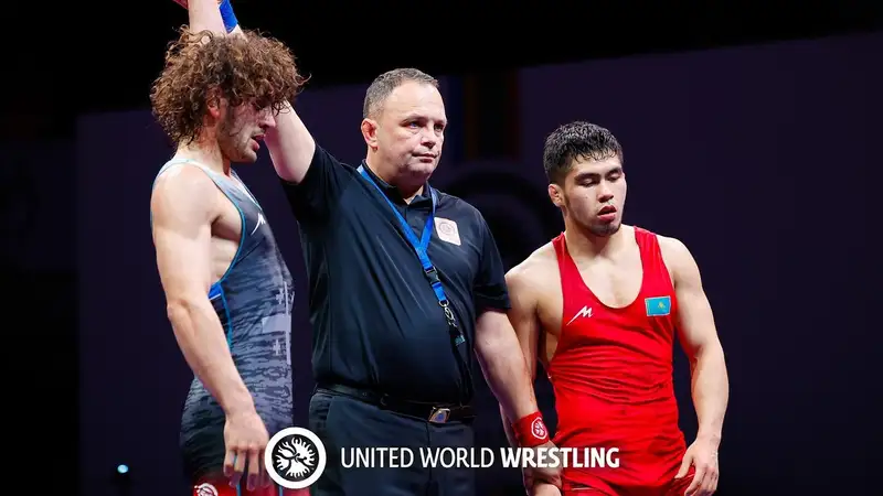 Борец Динмухаммед Кошкар еще может поспорить за олимпийскую путевку