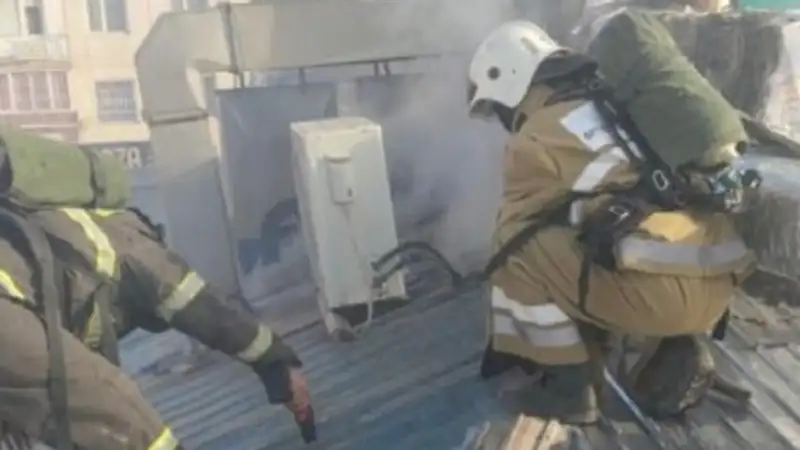 Во время пожара в Кызылорде эвакуировали 14 человек