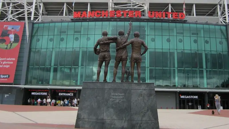 Опубликован рейтинг самых дорогих футбольных клубов мира