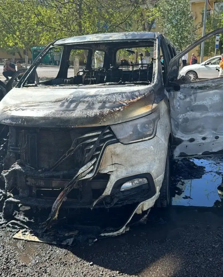 сгоревшее авто, фото - Новости Zakon.kz от 12.05.2024 15:50