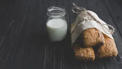 молоко, хлеб, фото - Новости Zakon.kz от 12.05.2024 15:09