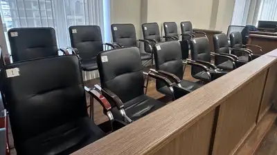 Дело Бишимбаева, в суде озвучили вопросы для присяжных, фото - Новости Zakon.kz от 13.05.2024 10:13