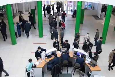 Автоцон, специализированный центр обслуживания населения для автомобилистов Алматы, регистрация автотранспорта, госномер авто, номер машины, сотрудники автоцона, фото - Новости Zakon.kz от 29.08.2024 11:35