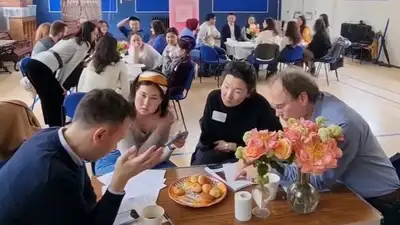 Клуб казахского языка в Лондоне, Лондон, казахский язык, фото - Новости Zakon.kz от 15.05.2024 15:14