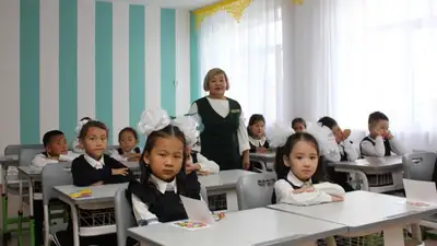 В Акмолинской области увеличилось количество учеников и студентов, получающих знания на государственном языке