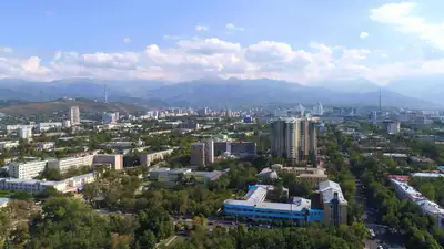 Поддерживают ли мэтры казахстанской культуры идею переименования улиц в Алматы?