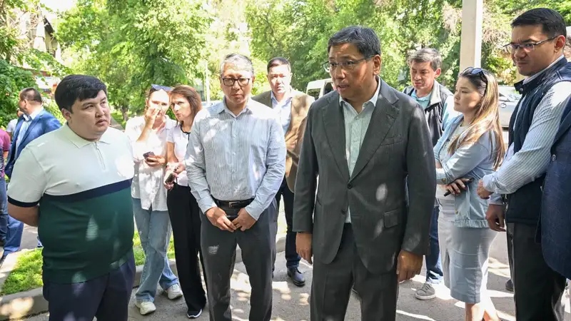 Ерболат Досаев: Недобросовестных подрядчиков в город не запустим