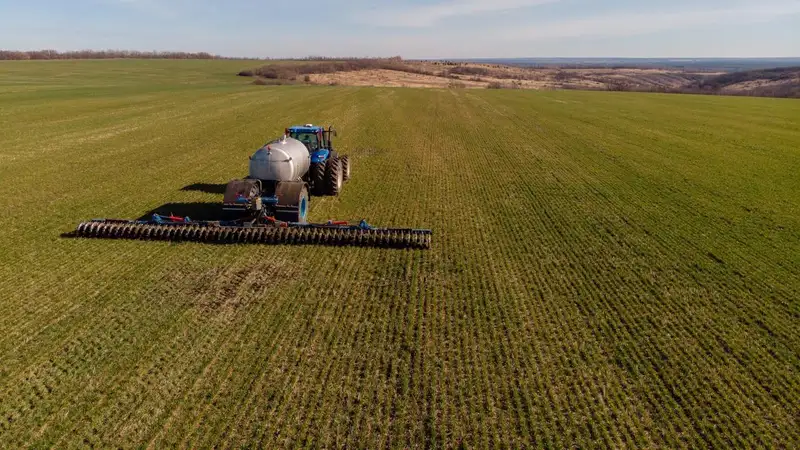 Холдинг "Байтерек" направил на финансирование аграриев 100 млрд тенге