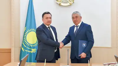 Североказахстанский завод обеспечит мебелью и техникой пострадавших от паводков, фото - Новости Zakon.kz от 22.05.2024 19:38