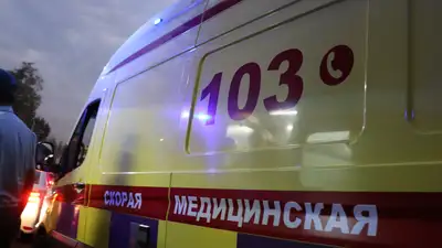 Пьяная женщина напала на сотрудника скорой в Алматы