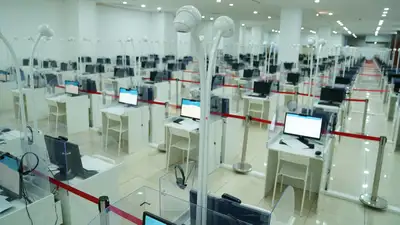 Промежуточные итоги ЕНТ: 32 абитуриента лишились права сдать тест из-за смартфонов и шпаргалок, фото - Новости Zakon.kz от 24.05.2024 17:07