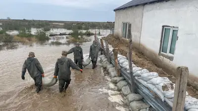 эвакуация  жителей в селе  Талдыколь Акмолинской области