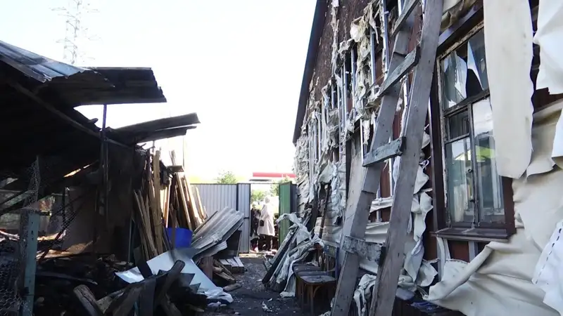 94-летний житель Петропавловска избил жену и взорвал свой дом