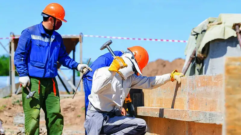 Топ-4 страны, из которых в Казахстан приезжают трудовые мигранты