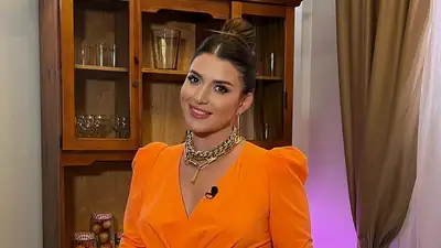 Певица Жасмин улетела на родину, фото - Новости Zakon.kz от 29.05.2024 10:08