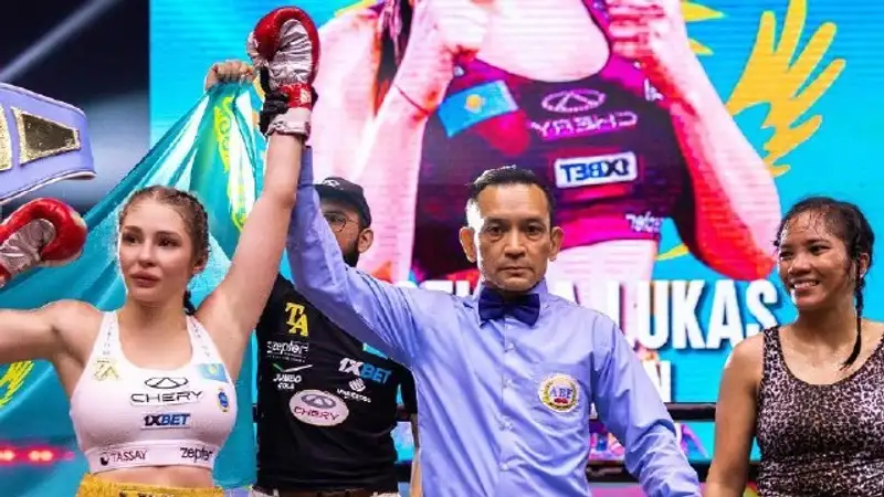 Ангелина Лукас выиграла бой в Таиланде