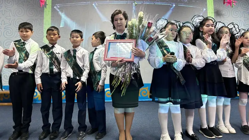 Свыше 27 лет обучает детей начальных классов кокшетауский педагог Гульфира Жазитова