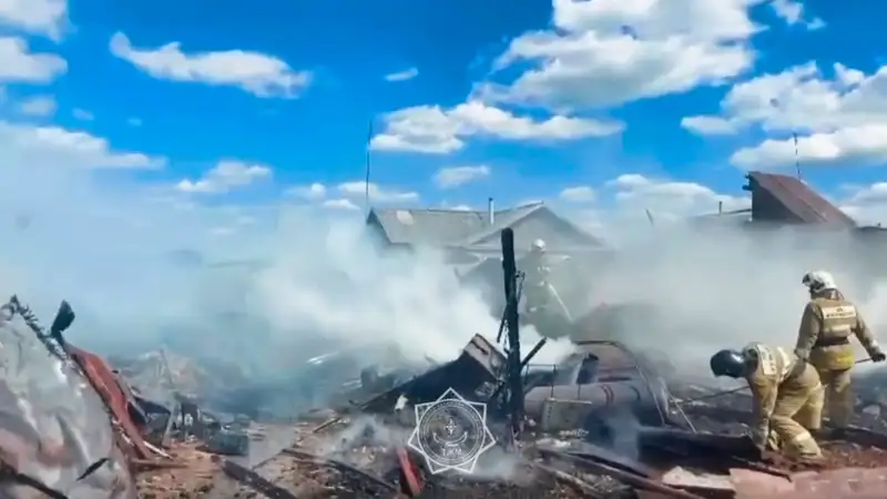 Сеновал вспыхнул в Костанайской области