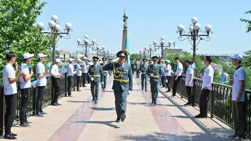 Как в Шымкенте отметили День государственных символов