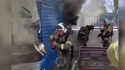 пожар в развлекательном центре, фото - Новости Zakon.kz от 06.06.2024 20:16