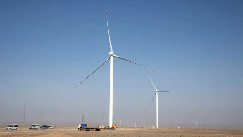 Торги по возобновляемым источникам энергии перенесли в Казахстане