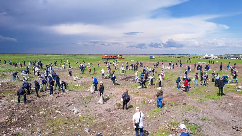 "Таза Қазақстан": партия AMANAT объявляет о запуске экологической акции "Таза бейсенбі"