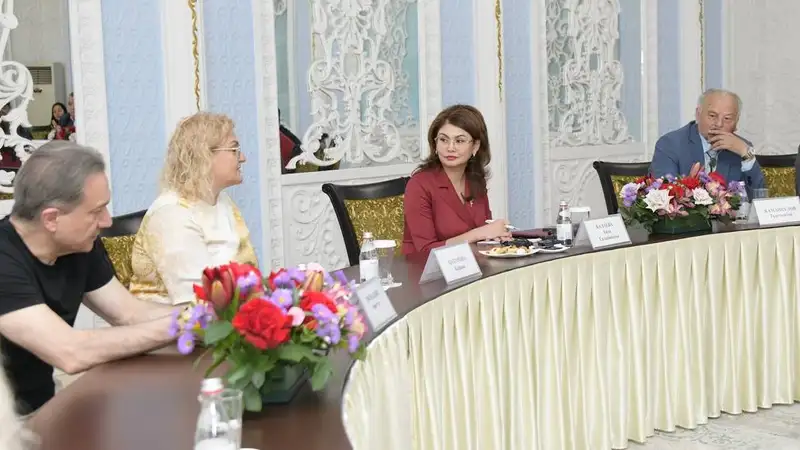 Иностранные гости приехали в Алматы на форум