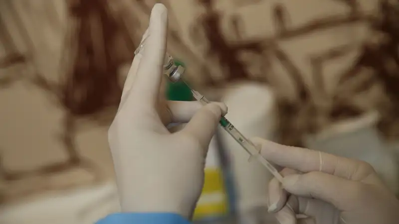 Какой вакциной будут прививать девочек против ВПЧ в Казахстане