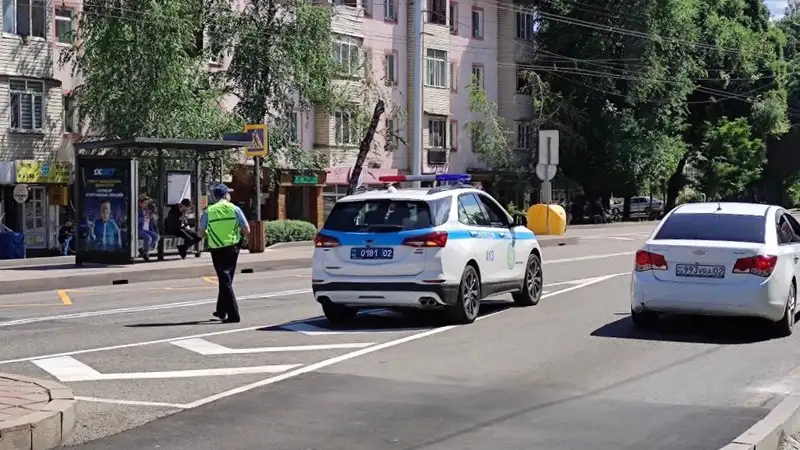 Наглая езда кортежа в Алматы: виновных нашли и наказали