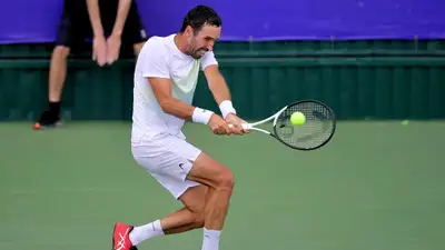 Михаил Кукушкин вышел в четвертьфинал «Челленджера» в Великобритании, фото - Новости Zakon.kz от 14.06.2024 09:44