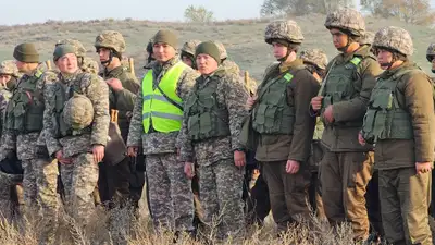 Военнослужащие для поступления в вузы по льготам будут проходить конкурсные отборы, фото - Новости Zakon.kz от 15.06.2024 09:55