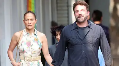 звездная пара Дженнифер Ло и Бен Аффлек, фото - Новости Zakon.kz от 15.06.2024 23:58