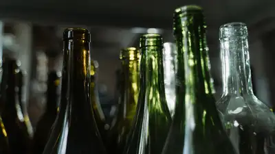 Спиртзавод в Шымкенте продавал товар изготовителям суррогата, фото - Новости Zakon.kz от 17.06.2024 10:23